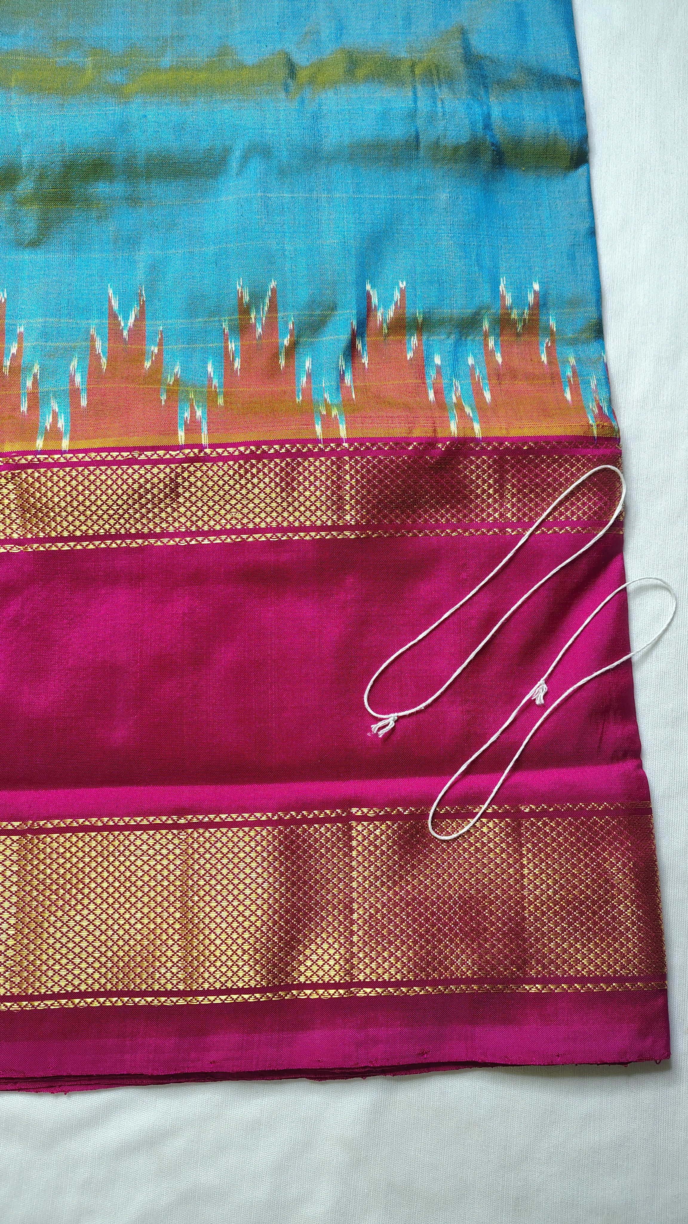 EC11 Ikkat pure silk handloom saree pallu and blouse same design